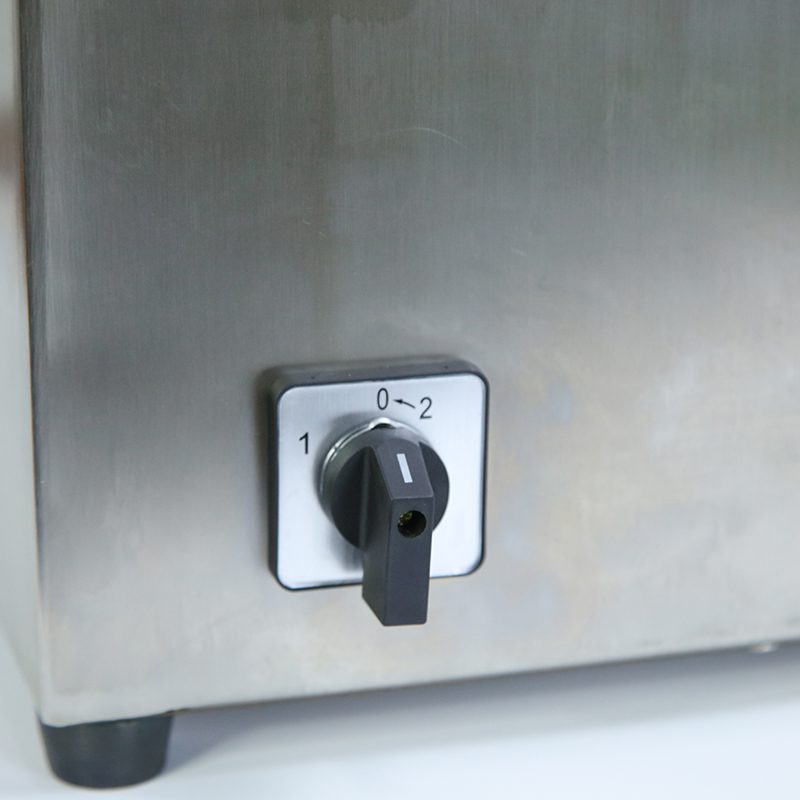 Infernus INF-TK22 Commercial No. 22 Electric Meat Mincer 250kg/hr 1.1kW (13A Plug) - Image 2