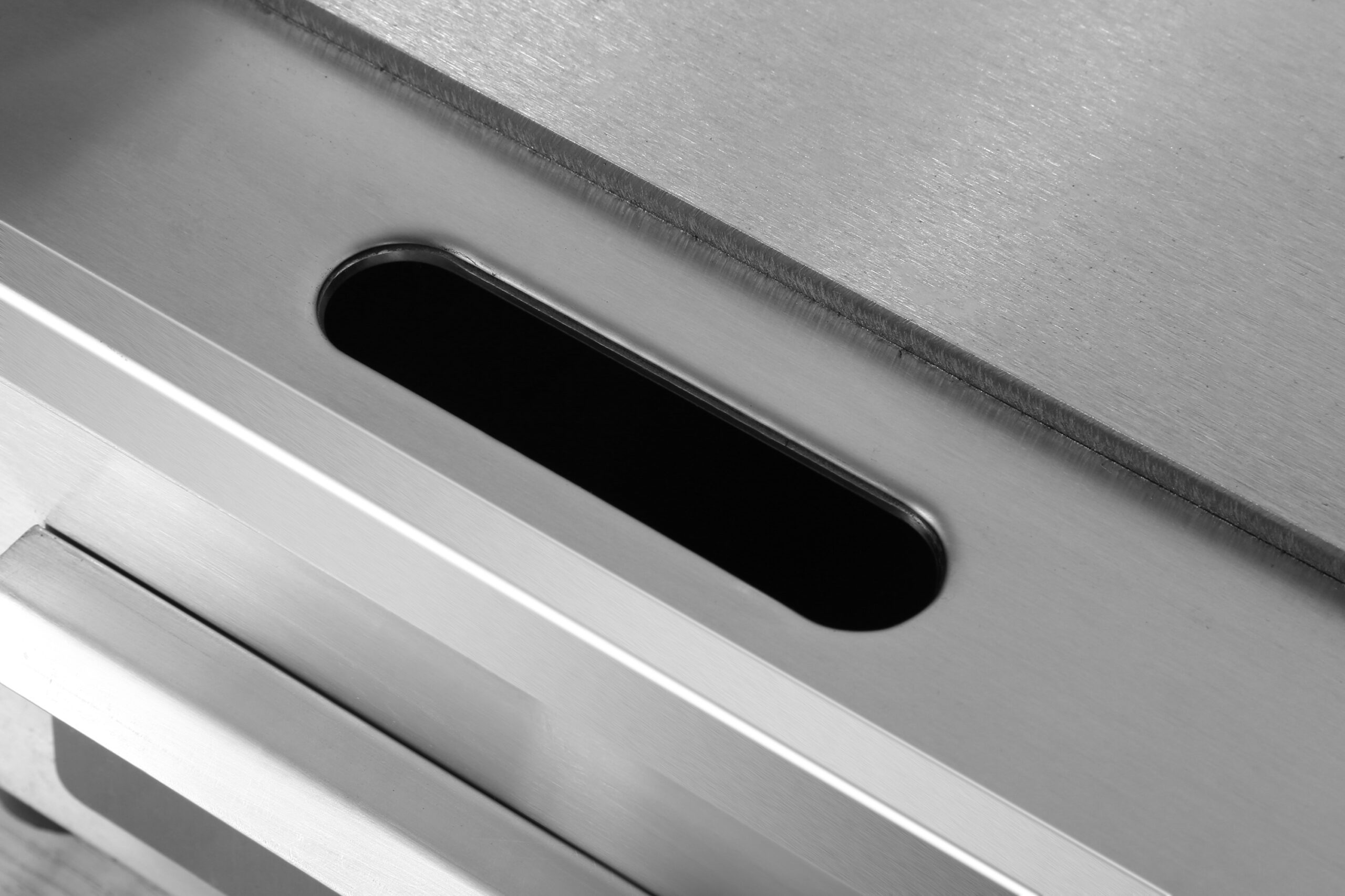 Infernus Essentials EG-822 Commercial Electric Griddle Part Ribbed 4.4kW 730mm - Image 2
